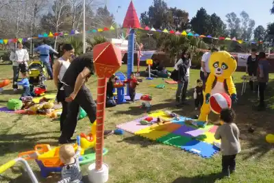 Niños de Laguna Larga tendrán una tarde inolvidable con juegos, música y sorpresas