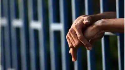 Santa Fe: el plan para sumar 7.500 plazas penitenciarias y el preocupante perfil de los nuevos presos