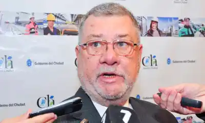 El PJ de Gaiman impulsa una maniobra para evitar las elecciones y que Ferrero asuma como intendente