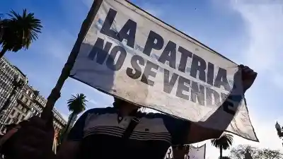 El 81% de los argentinos exige que el litio, la tierra y el agua queden en manos nacionales