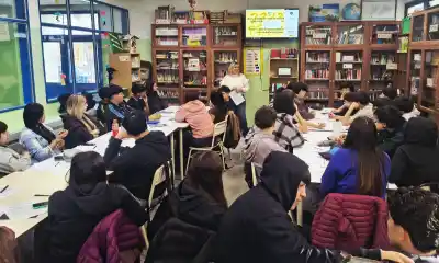 Estudiantes de Rawson recibieron herramientas clave para su primer empleo