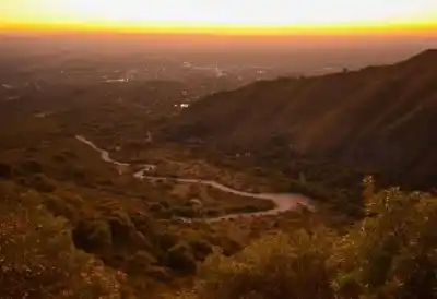 El clima en Merlo da un giro inesperado: lluvias y ráfagas hoy, pero el jueves el sol se impone con 20 grados