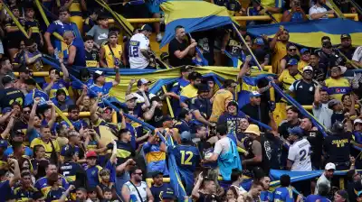 Un campeón del mundo se escondía entre la platea de la Bombonera y nadie lo notó al principio