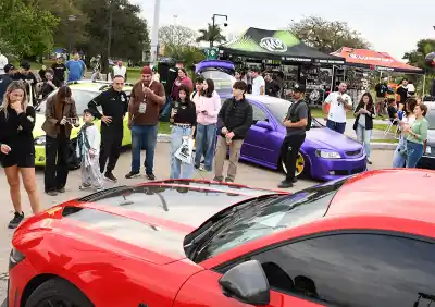 Un show de autos modificados reunió a fanáticos de todo el país en Resistencia