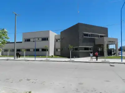 Robaron un obrador en Roca y la Policía los atrapó con todo el botín
