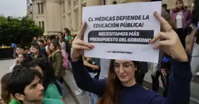 Nuevo paro docente en la UNR: qué reclaman y cuándo afectará las clases