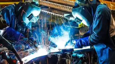 Alarma en la industria: la producción metalúrgica se hundió a niveles de la pandemia