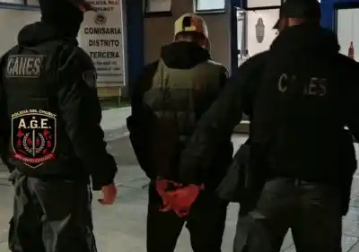 Un control de rutina en Trelew terminó con un hombre detenido por un pedido de captura