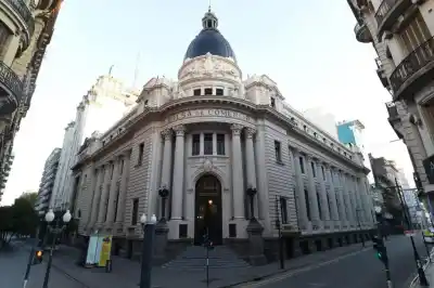 142 años de historia: la Bolsa abre sus puertas y prepara una jornada imperdible en el Monumento