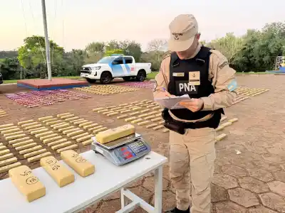 Un cargamento millonario de marihuana fue secuestrado en un operativo que dejó helados a los narcos