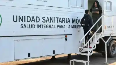 Atención médica gratuita en Pocito: los tráiler de Salud llegan con múltiples especialidades