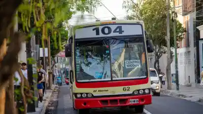 El Nene contra las cuerdas: la empresa de colectivos desafía al Estado y pide que no le saquen las unidades