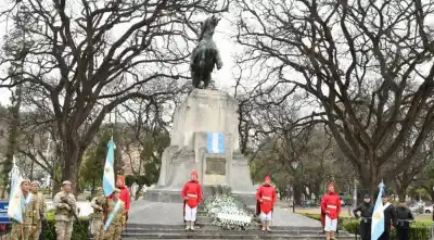 El emotivo homenaje a San Martín que reunió a todas las autoridades de Salta