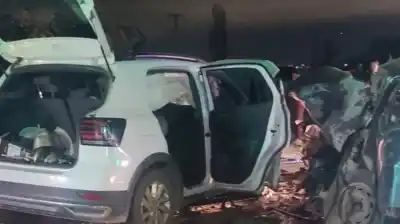 Un árbitro de fútbol murió en un choque frontal en Mendoza: qué encontraron en su auto