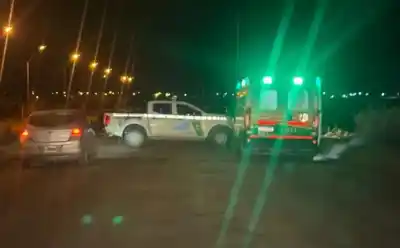 Secuestraron un arma en allanamientos: buscan al sospechoso del crimen en Roca