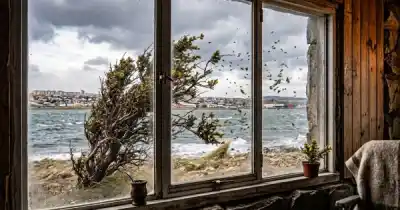 Alerta amarilla en Santa Cruz: nevadas y ráfagas de hasta 90 km/h sacuden la provincia