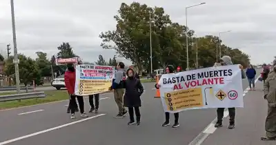 Cortaron la Ruta 2 en El Peligro: el reclamo que nadie escuchó