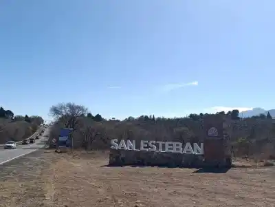 San Esteban estrenó su primer cartel de bienvenida: ¿qué tiene de especial?
