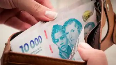 El 61% de los argentinos se queda sin sueldo antes del día 20: ¿qué pasa con el resto?