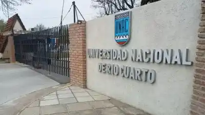 Paro en la UNRC: los gremios exigen el cumplimiento de la ley y mejoras salariales