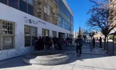 Ocho detenidos tras violentos disturbios en Madryn: ¿qué pasó en la manifestación?