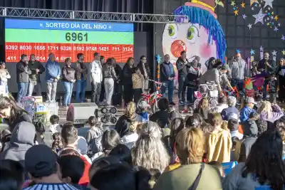 Un mar de niños en Villa Mercedes: más de 15 mil personas celebraron su día en Calle Angosta
