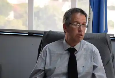 El Procurador desmontó la suspensión del intendente de Allen y apuntó contra el Concejo