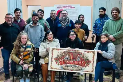Devociones populares, poesía y memoria: así se vivió la Tertulia 28 en Santiago del Estero