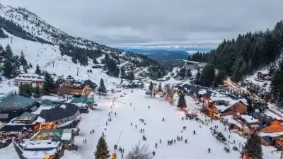 Nieve y ballenas: el combo que explotó en Río Negro durante el fin de semana largo