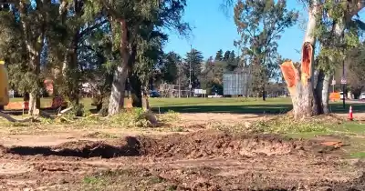 ¿Qué esconden los terraplenes? La séptima asamblea en City Bell y el temor que crece