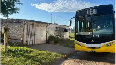 Volvió el colectivo: la línea 8 retomó su recorrido después del asalto que paralizó todo