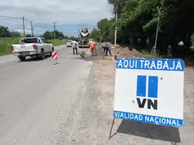Denuncian que fondos millonarios para rutas terminaron en plazos fijos y títulos