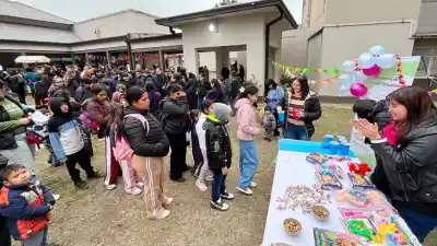 Festejo anticipado del Día del Niño en el Hospital Avellaneda: golosinas, juguetes y una sorpresa especial