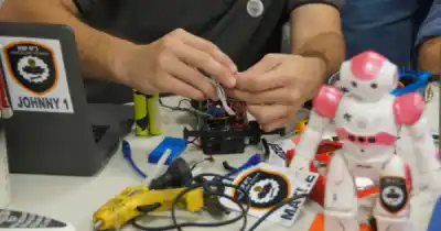 Salta va por el bicampeonato: 18 colegios en la Copa de Robótica