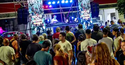 Fisherton se transforma: la avenida se vuelve peatonal para una noche que promete ser inolvidable