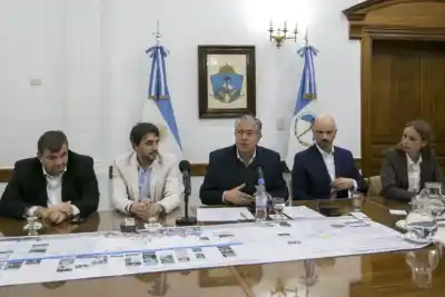 El plan de Figueroa para que los neuquinos no se queden sin tierras: 200 lotes en San Martín de los Andes