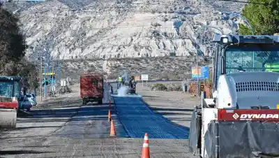 Los secretos de la Ruta 6: cómo avanza la repavimentación que une el Alto Valle con la Línea Sur