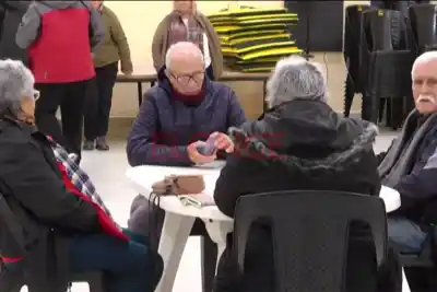 El truco que une generaciones: así arrancó la competencia de los Juegos Deportivos en Paraná