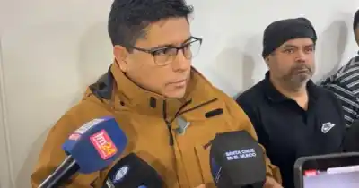 Vidal apuntó contra la oposición: "Se están quedando con el salario de los jubilados"