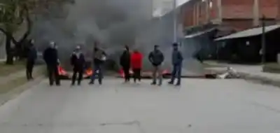 Cansados de los robos: vecinos del barrio San Carlos exigen una garita policial y denuncian que la promesa quedó en el olvido