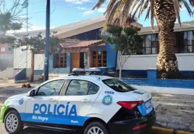 Su pedido de auxilio terminó en esposas: tenía un revólver cargado