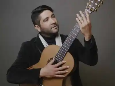 Un reconocido guitarrista clásico llega a Ushuaia con una clase magistral gratuita