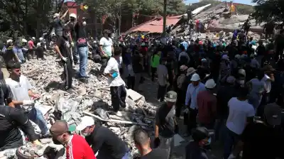Misión humanitaria: el plan secreto del Gobierno para llevar ayuda a la zona devastada por el terremoto