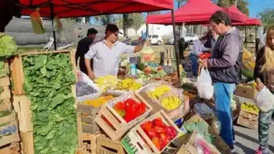 El Mercado de Abaratamiento llega a dos barrios: conocé días y horarios