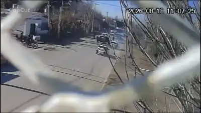 Persecución a los tiros y una maniobra increíble: la Hilux escapó en marcha atrás hasta que el choque puso fin a la locura