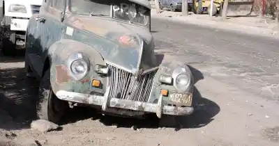 Autos abandonados en Mendoza: el plan que busca sacarlos de las calles de una vez por todas