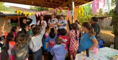 Intercambiaron meriendas por juguetes: la campaña que alegrará a seis barrios y una comunidad mbya