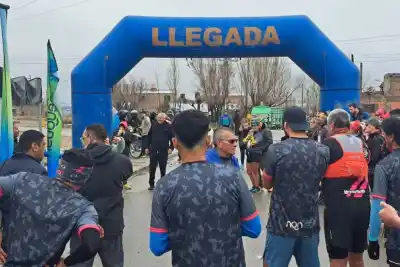 El barrio cumplió 44 años y lo celebró con una jornada deportiva que paralizó el norte de la ciudad