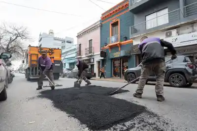Plan Municipal de Bacheo: las cuadrillas ya trabajan en tres frentes de Quilmes