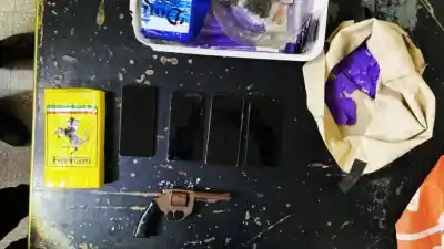 El ladrillo de cocaína con el logo de Ferrari que desató una cacería por los techos